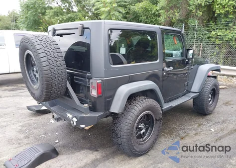 2017 Jeep Wrangler Willy Wheeler 4X4 из США, поврежденный, VIN 1C4AJWAGXHL527036